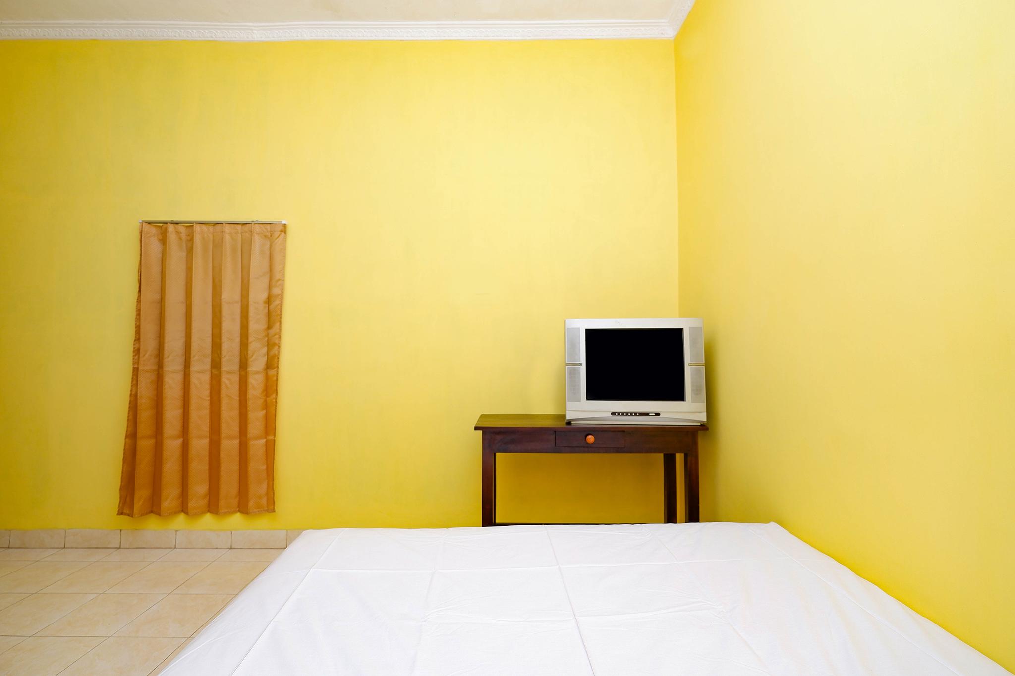 SPOT ON 2821 Griya Kawula Syariah Hotel Surakarta  Luaran gambar