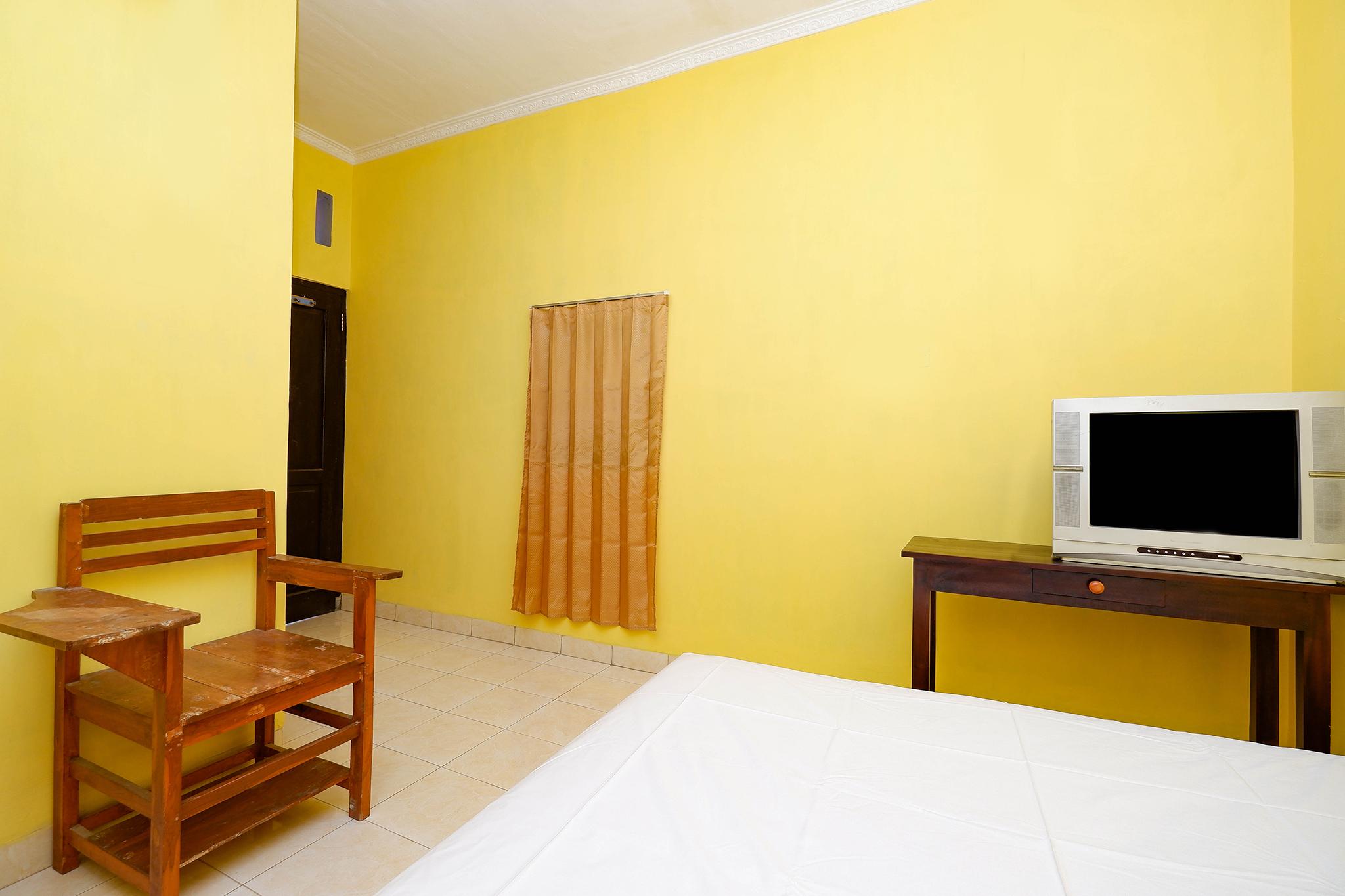 SPOT ON 2821 Griya Kawula Syariah Hotel Surakarta  Luaran gambar